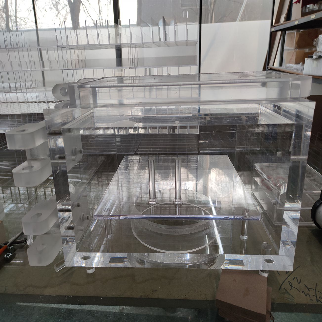 亚克力实验箱定制有机玻璃器材加工异形亚克力多孔实验仪器装置 图片 3