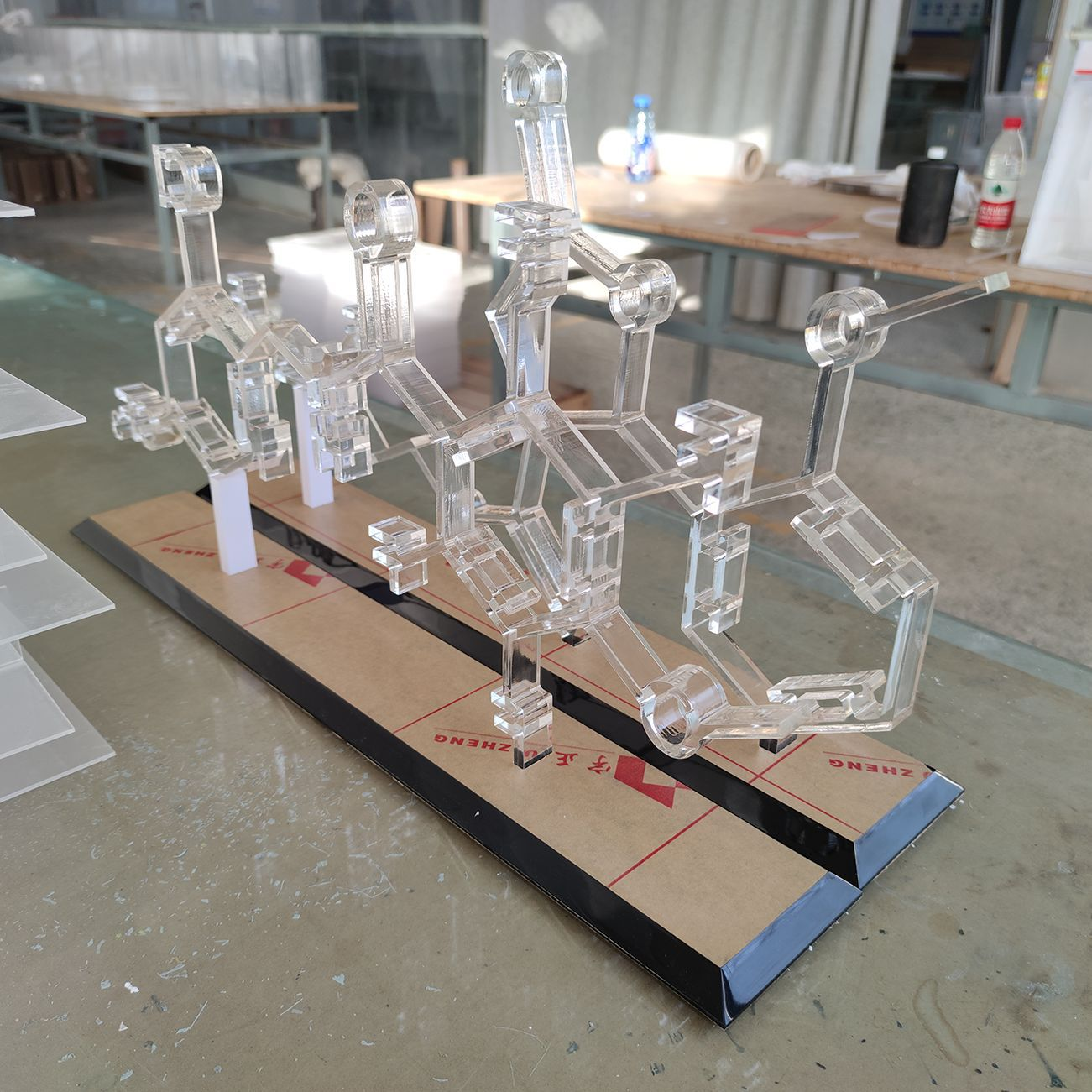 来图定制亚克力工艺品透明DNA造型摆件 有机玻璃艺术品定做厂家 图片 3